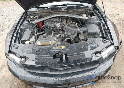 2011 Ford Mustang V6 Premium from USA, damaged, VIN 1ZVBP8EM7B5139351